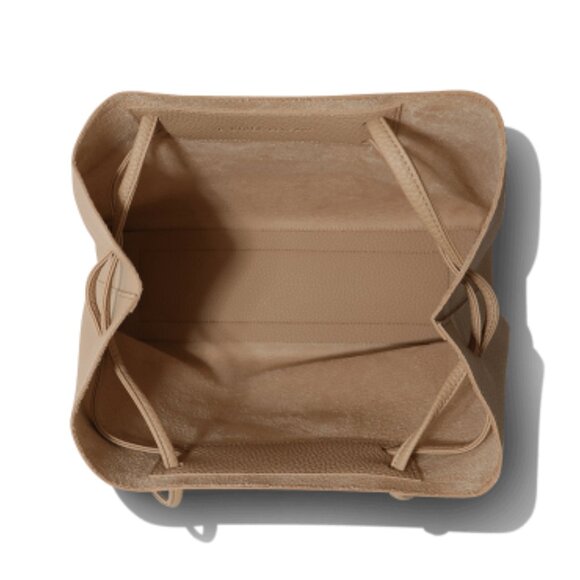 8 Other Reasons Vegan Leather Slouchy Bucket Bag  Tan Neutral Boho Slouchy - Picture 3 of 11